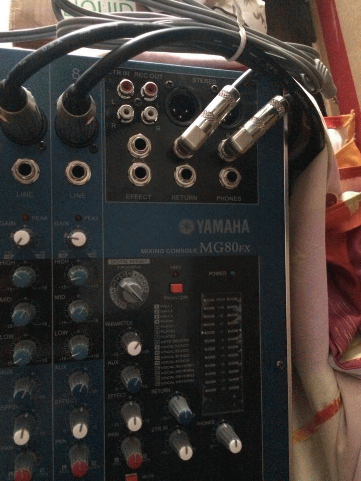 Bo chuyển hệ echo 3D và mixer Yamaha MG80FX