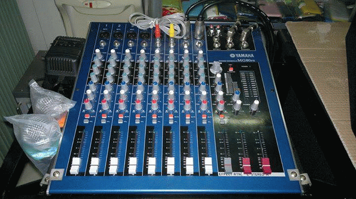 Bo chuyển hệ echo 3D và mixer Yamaha MG80FX